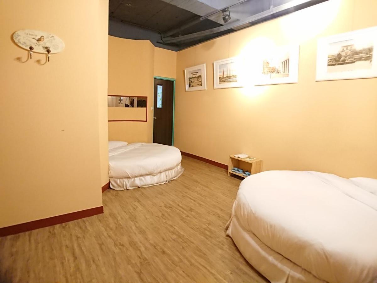Dongning Atlas Hotel Tainan Exterior photo